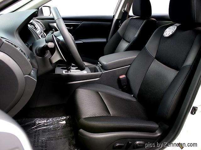 Nissan Altima 2017 photo 9